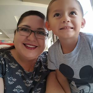 Meet your Posher, Kasi